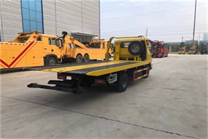 洋桥非事故拖车