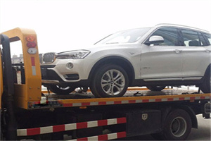 洋桥拖车24小时服务电话